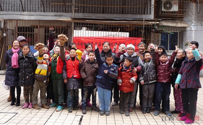 府西社区假日学校活动:承家风、记家训“JDB电子”(图2) JDB电子游戏官网